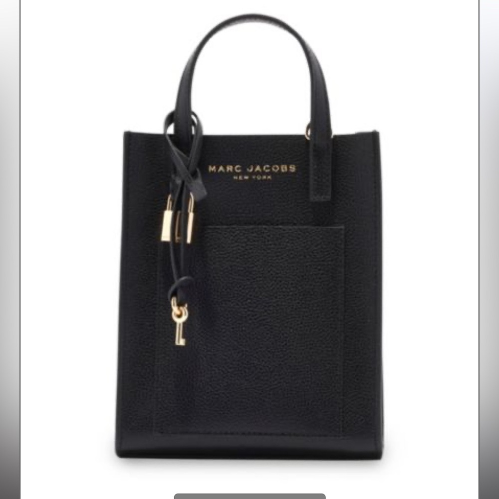 Marc Jacobs Black Leather Women's Bag